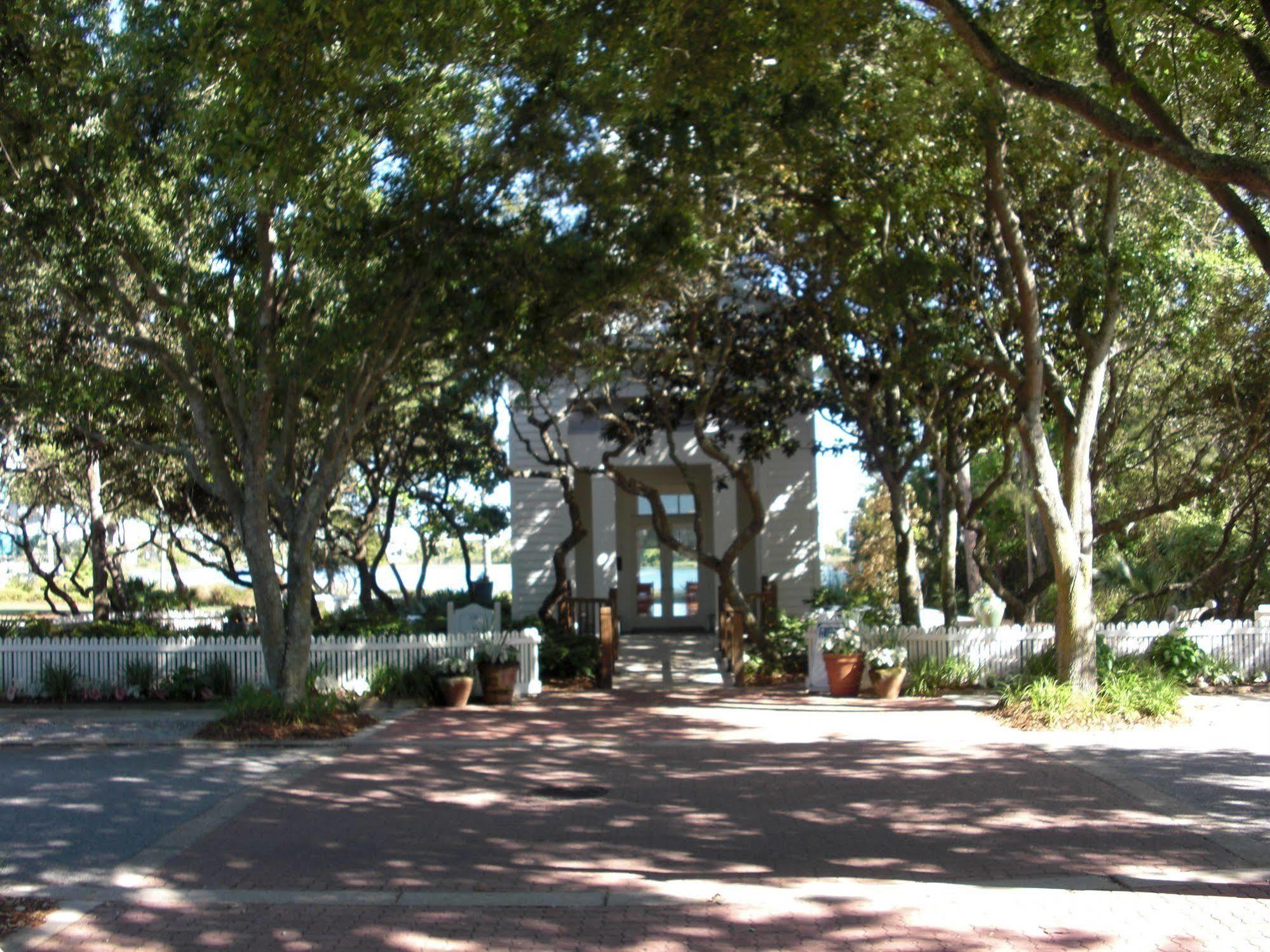 Carillon Beach Resort Inn Rosemary Beach Exterior foto